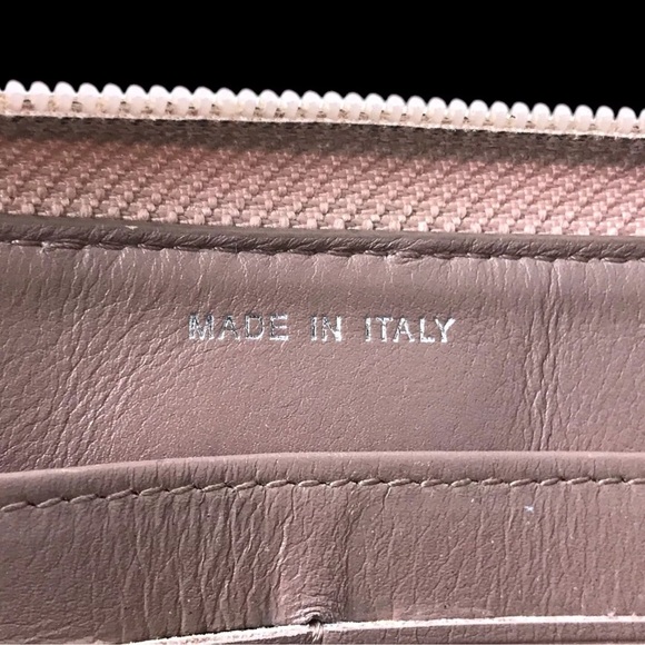 Chanel Boy Wallet - Picture 7 of 11